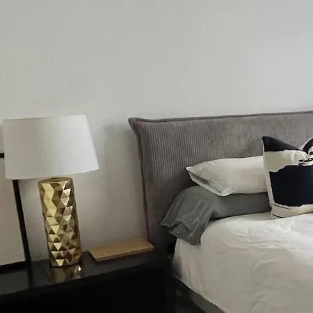 Stylish Pacific Palisades Gem Apartment